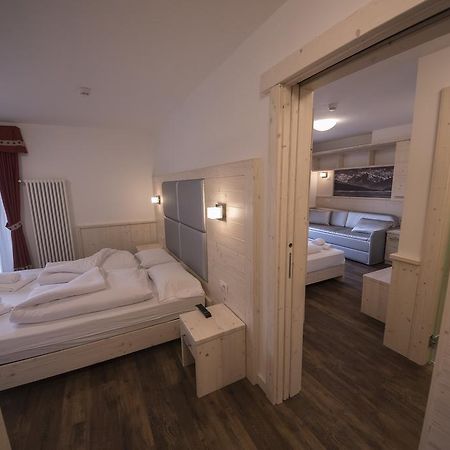 Hotel Niagara Ossana Bagian luar foto