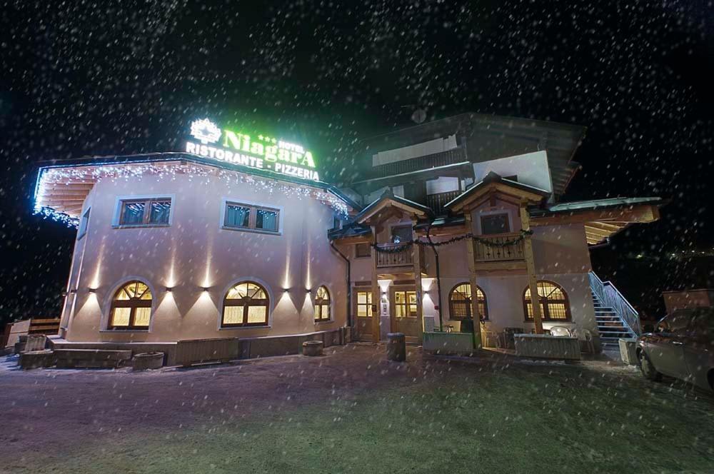Hotel Niagara Ossana Bagian luar foto