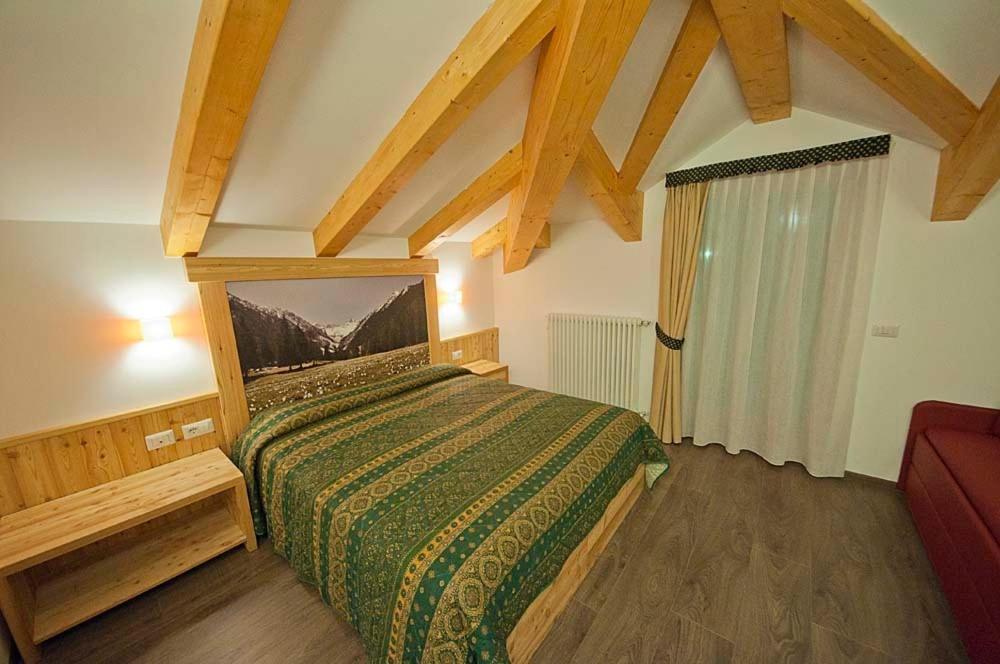 Hotel Niagara Ossana Bagian luar foto