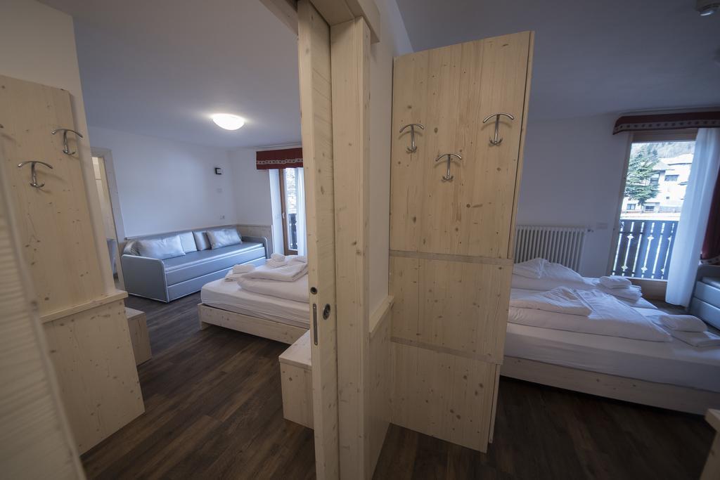 Hotel Niagara Ossana Bagian luar foto