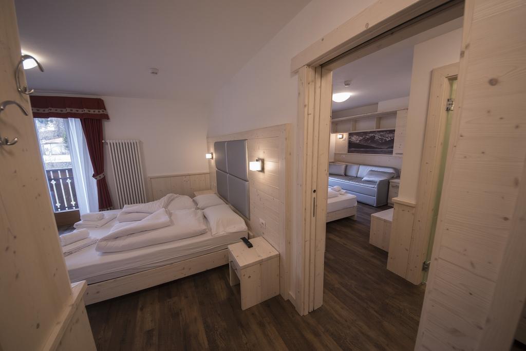 Hotel Niagara Ossana Bagian luar foto